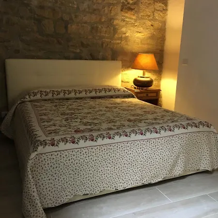 Casa Mario Lupo - And *
