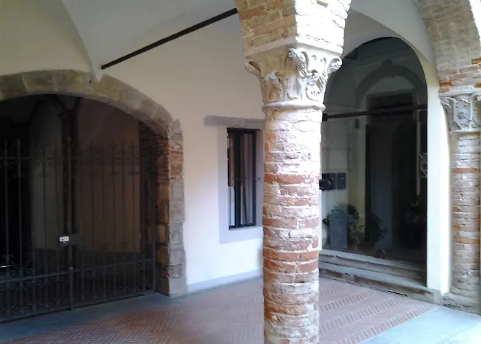 Casa Mario Lupo - And