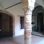 Casa Mario Lupo - And