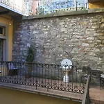 Casa Mario Lupo - And *