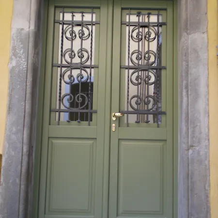 Casa Mario Lupo - And