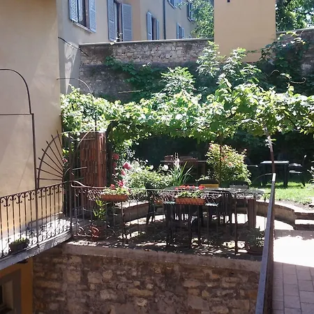 Casa Mario Lupo - And Apartment Bergamo