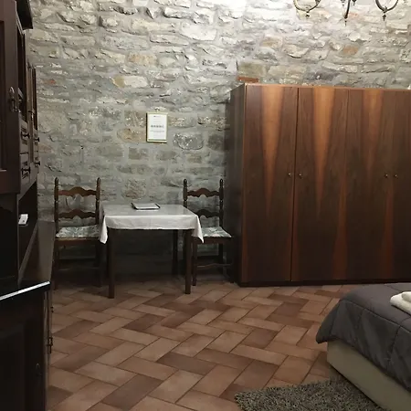 Casa Mario Lupo - And *