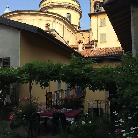 Casa Mario Lupo - And Bergamo