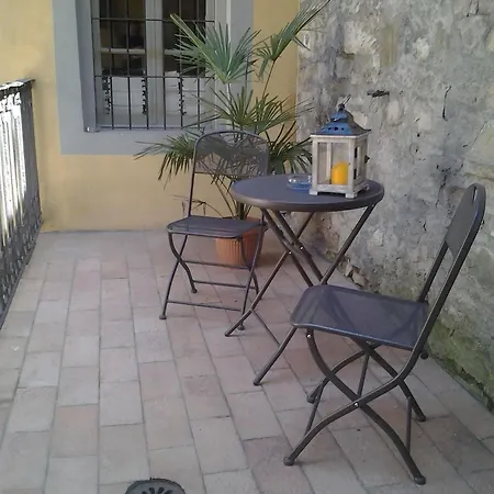 Casa Mario Lupo - And