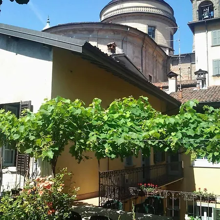 Apartment Casa Mario Lupo - And Bergamo
