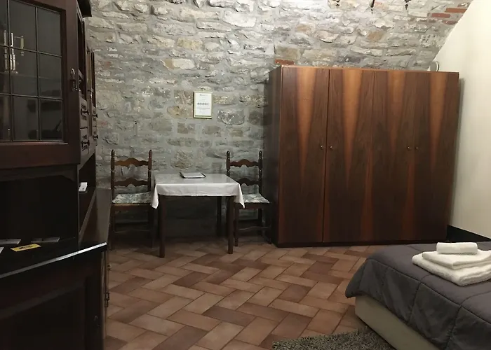 Casa Mario Lupo - And *