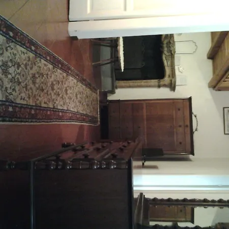 Casa Mario Lupo - And *